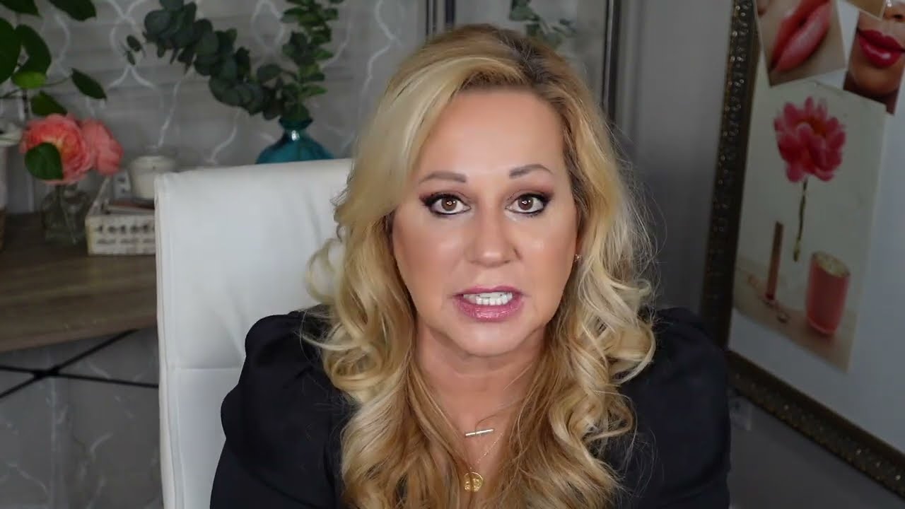 Why You Need a Facial Oil + It's Benefits For All Skin Types | Restoring Facial Oil