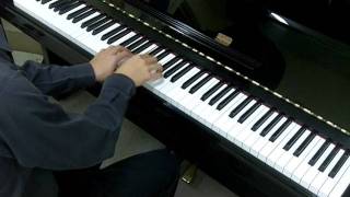 Video thumbnail of "John Thompson's Easiest Piano Course Part 3 No.22 Broken Chord Etude (P.30)"