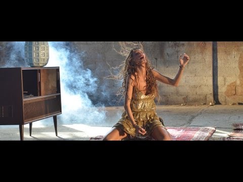 ΠΑΟΛΑ - ΚΡΑΤΑ ΜΕ | OFFICIAL MUSIC VIDEO CLIP HD (NEW) (+LYRICS)