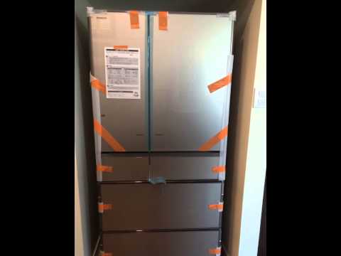 Tủ lạnh Hitachi R-X6700F