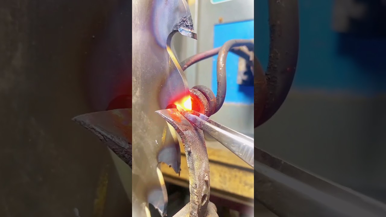 Alloy sawtooth cutting process of rail  Good tools and machinery make work easy