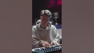 Thumbnail of Kygo - Hold On ft. Emmit Fenn (🎶🌴Preview)