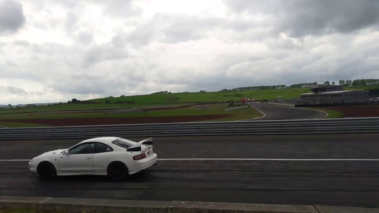Drag Racing: Toyota Celica GT4 ST205 vs Subaru WRX STI V7 - YouTube