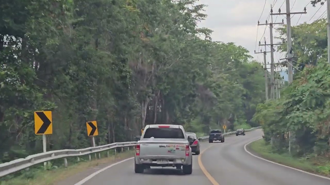 มาชมเส้นทางไปน้ำตกเอราวัณ