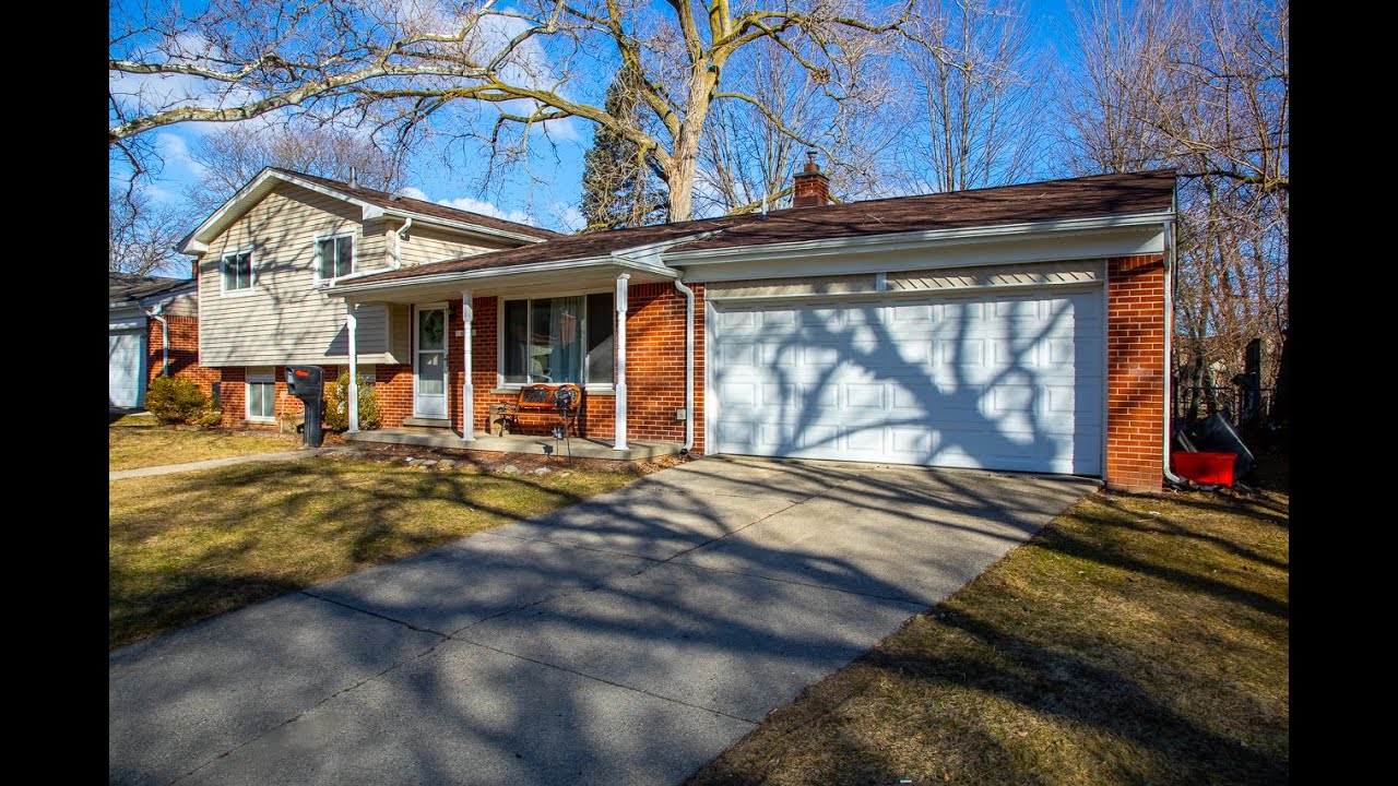 Real Estate Home Livonia, MI