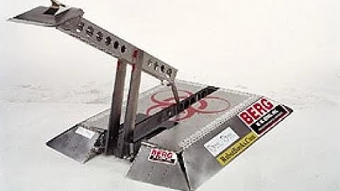 BioHazard - Season 1.0 All Televised Fights - BattleBots - 2000