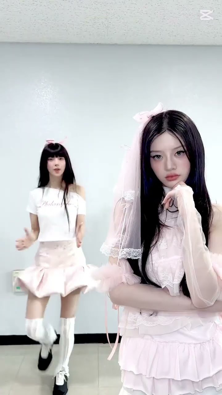 Minju anddd yunah!!✨ - YouTube