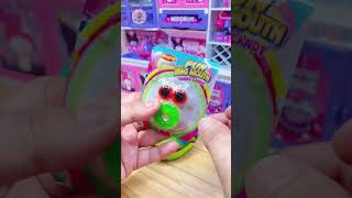 Popfinity ASMR | Dino Notices a Snack on the Oven and Takes a Bite screenshot 2