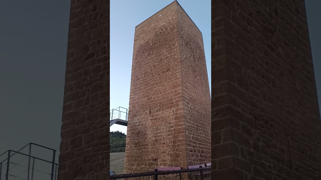 Arellano (Navarra) - Torre-atalaya (de hacia el año 1100) #travel #navarra