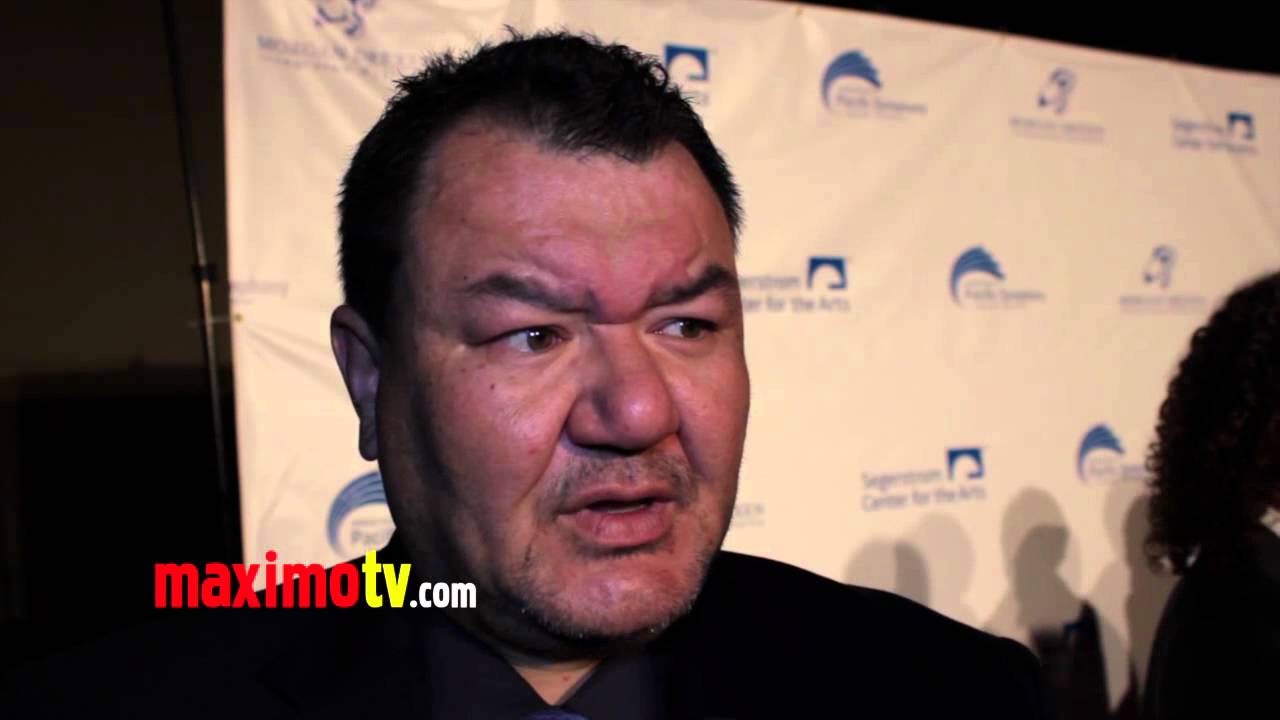 GLEE Patrick Gallagher Interview at Pacific Symphony's "Valentine's Day with Kenny G"