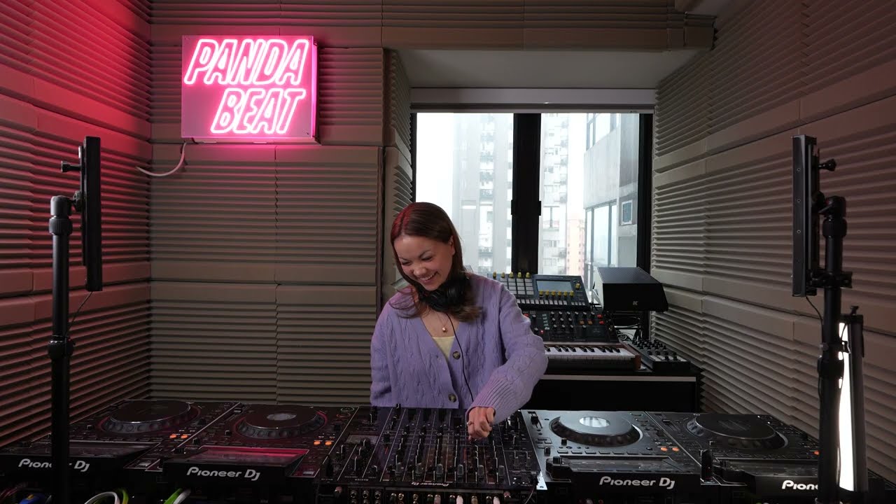 PANDA BEAT | ALEX B