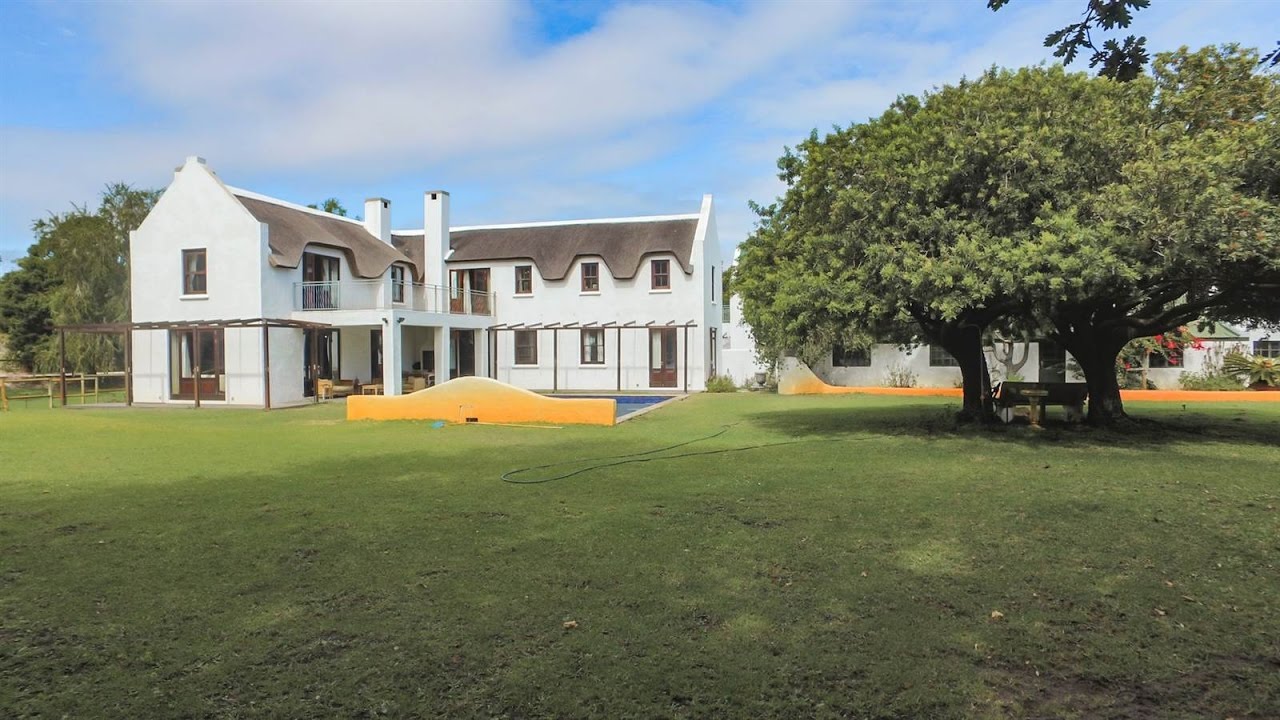 8121 m² farm for sale in Western Cape Cape Town Peninsula False Bay