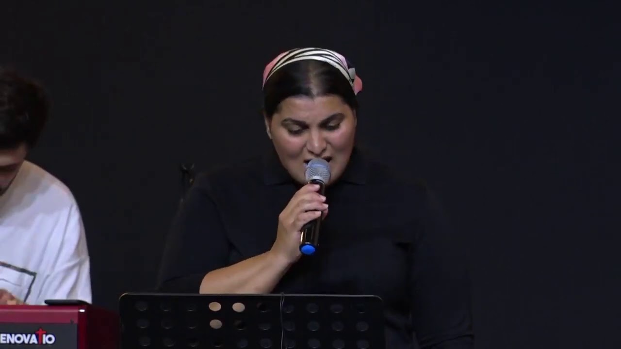 Salomeea Stoica  🎶  Nu-s mai tari ispitele ca harul