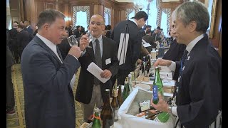 ⽇本酒を世界のＳＡＫＥに ＮＹで商談会、「サケマン」もＰＲ