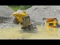 RC CONSTRUCTION VEHICLES RESCUE! RC VOLVO EQUIPMENT RESCUE! VOLVO LOADER STUCK! RC LIVE ACTION 2017