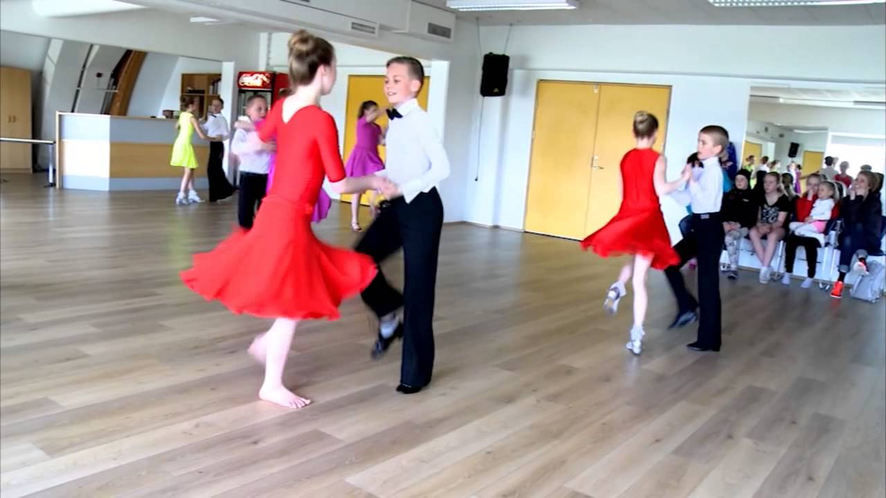 Samkvæmisdansar á Akureyri