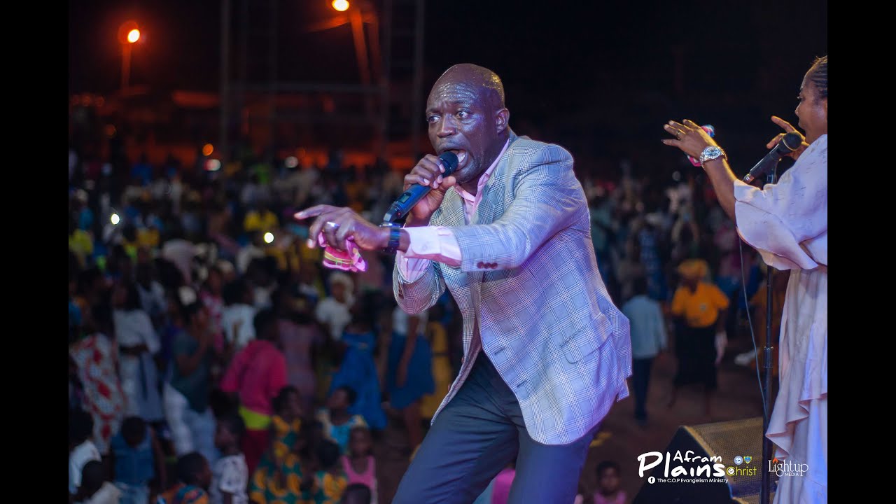 Hot Pentecostal Praise with Min. Gideon Ntumy