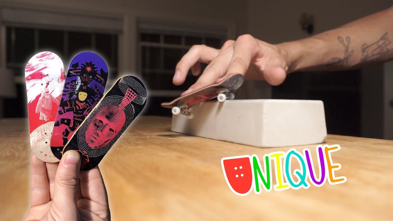 ALEX VISITED UNIQUE HQ - Mallory Curtis and Alex Spiotto Fingerboard Mini