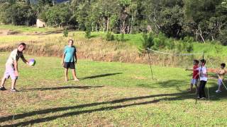 Vôlei Em Rio Dos Cedros - Brincando Com As Crianças