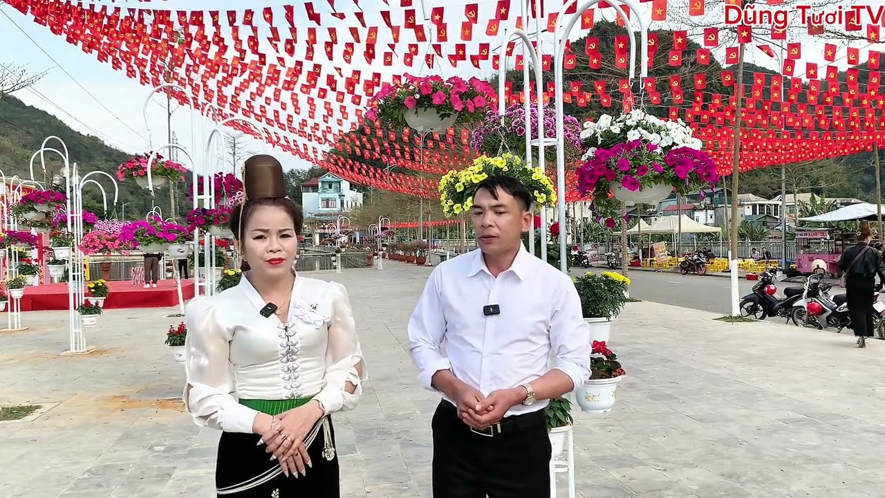 Quàng kiêm hát giao duyên với em thích mơi pi nong ton le nơ 