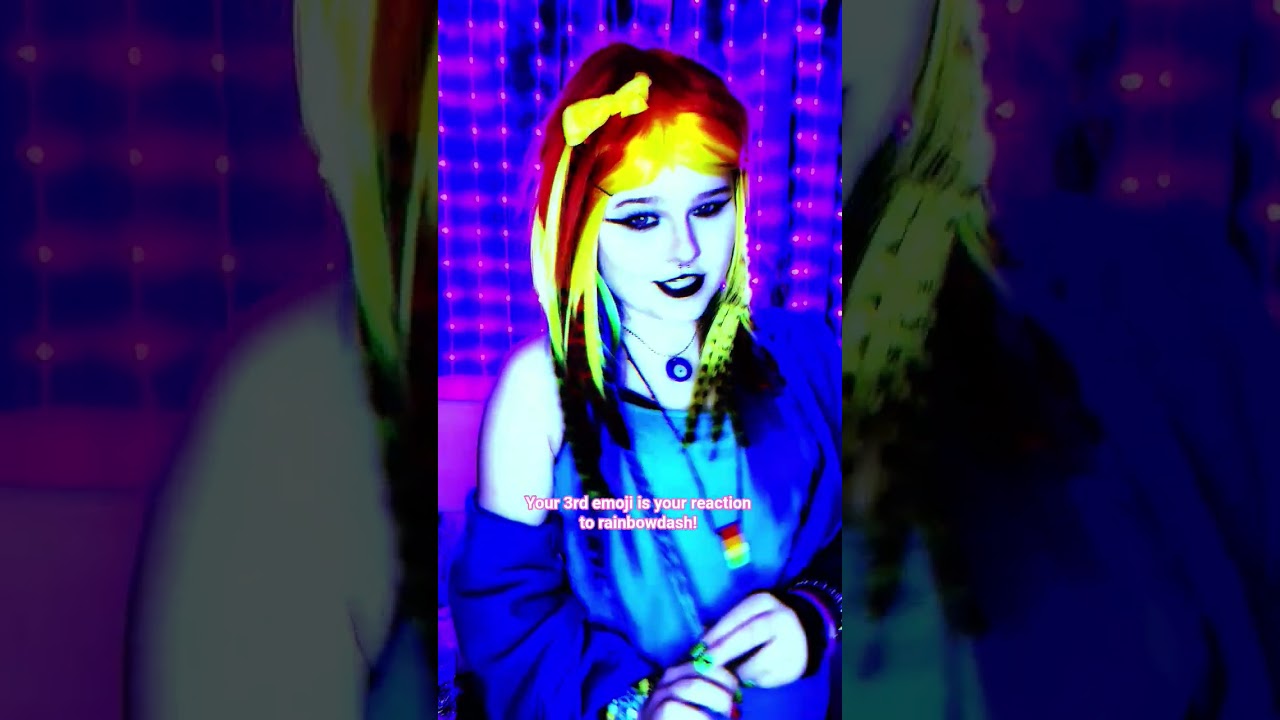 boo #cosplay #trending #viral #relatable #fyp #mlp #rainbowdash #alt #scene #boost #anime #blowup
