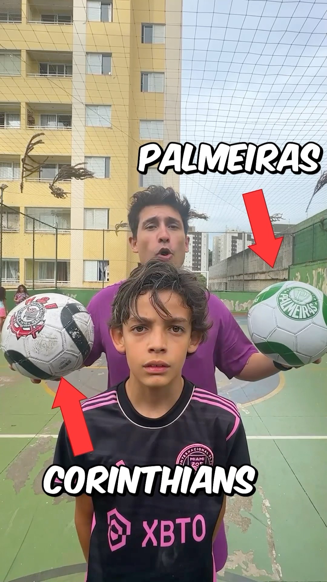 Se fizer gol a bola é sua #shorts