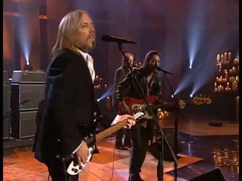 Tom Petty and the Heartbreakers - I Won't Back Down (from "America" A Tribute to Heroes")
