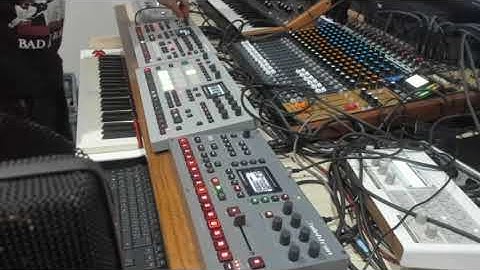 Techno with elekton by Andee jay