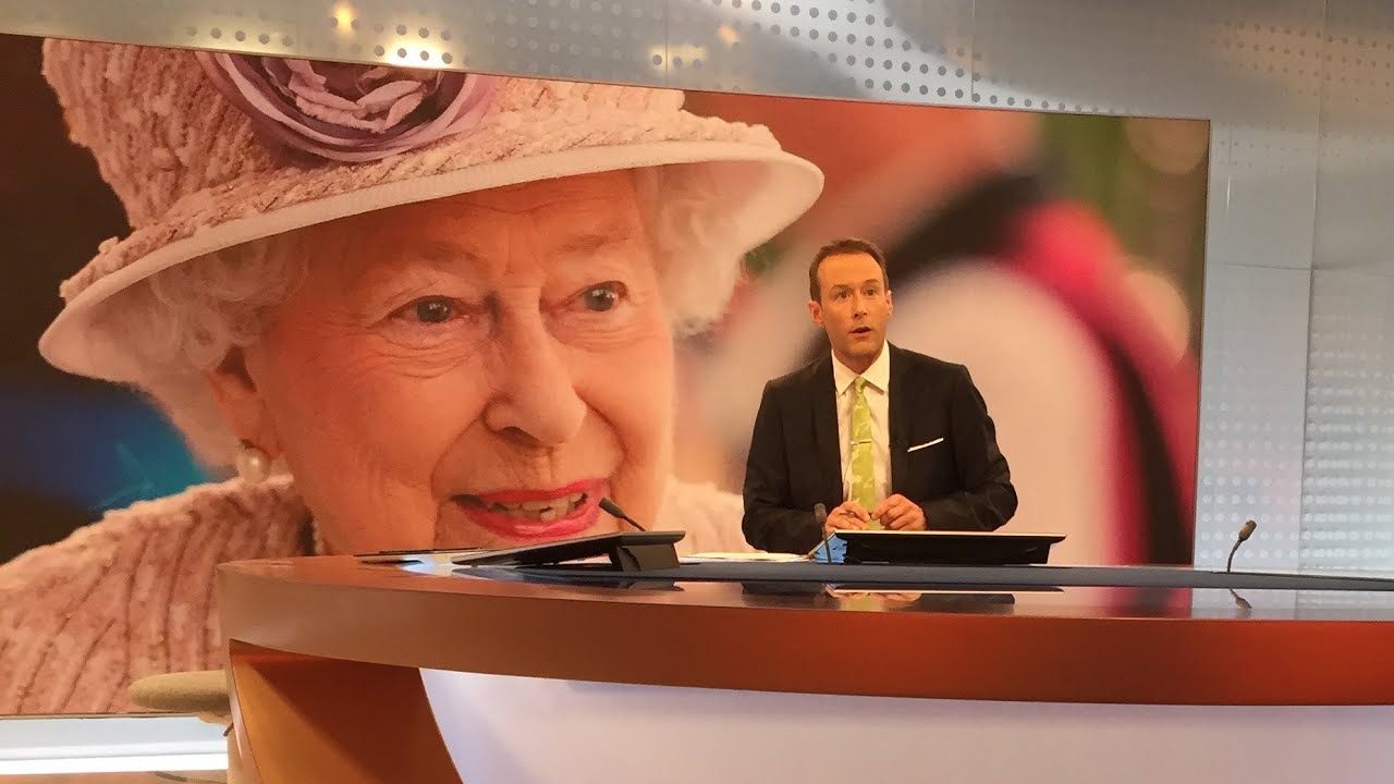 What does the Queen carry in her handbag? YouTube