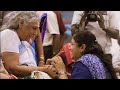 Capture de la vidéo Janaki Amma Speaks Her Daughter K S Chitra - Part 2