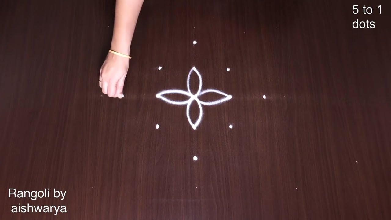 5 by 1 Dots Rangoli Designs Beautiful Muggulu