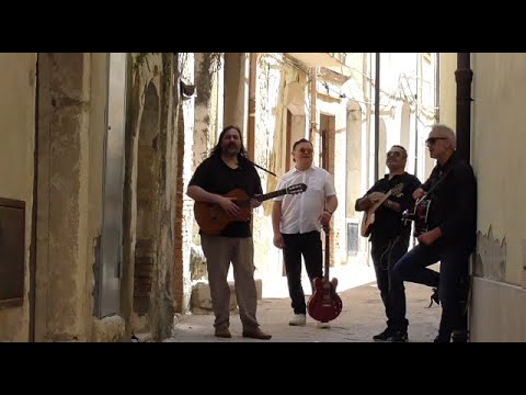 CHI CANTA E SONE NO MORE MAJE