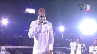 Умеет ли Роналдо(Реал Мадрид) петь?