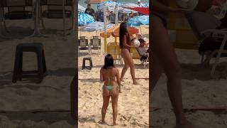 🇧🇷 Leblon Beach A Great Day at