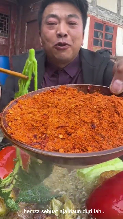 😱😱 mang Agus makan daun . berduri apa tidak kadel ⁉️⁉️ #youtube #mukbang #food