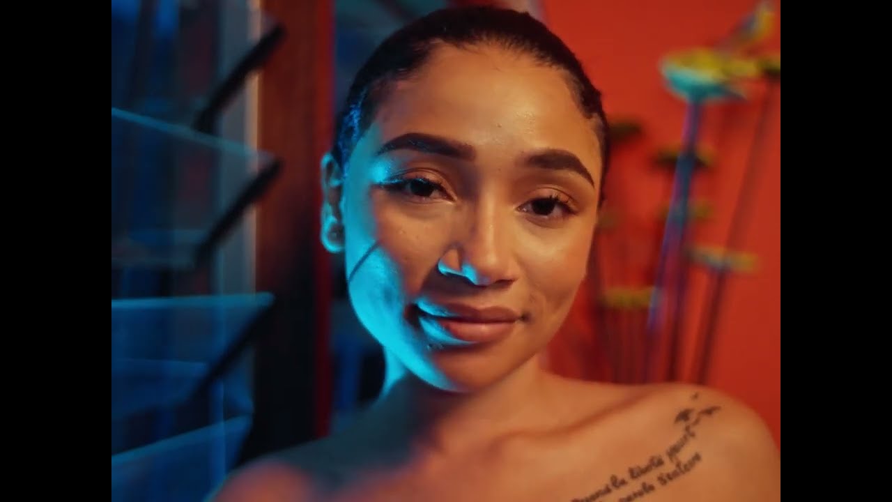 Guarda Makon Phavrite Blakboy - Doucement (Official Video) su YouTube Guarda Makon Phavrite Blakboy - Doucement (Official Video) su YouTube