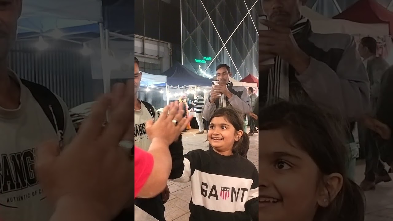 Turkish Ice cream serving happiness 