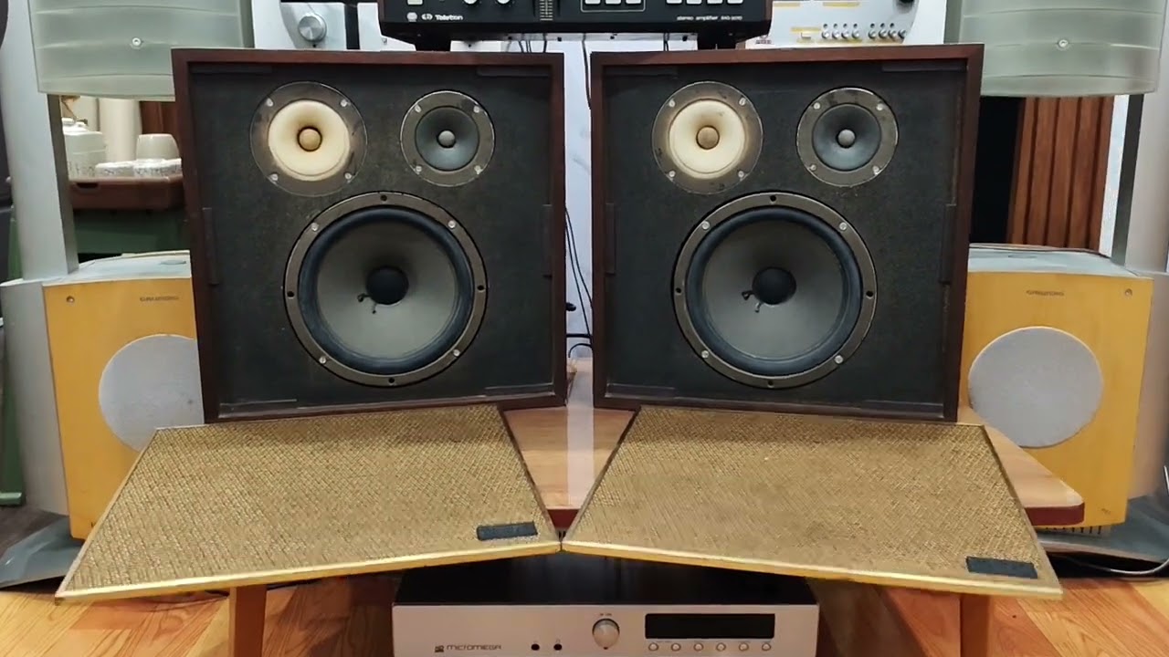 Loa whasfedale w 35. Anh quốc Zin đét. Chât rất phê.  Zá ,5.500.000đ. Zalo 0969976387 