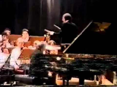 Rachmaninoff : Concerto n3 op.30 (1°mov.) Sergio Fiorentino pf - M.Marvulli dir. 1987