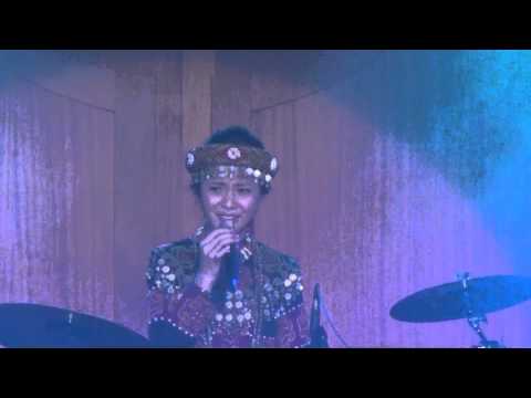 09梁文音1
