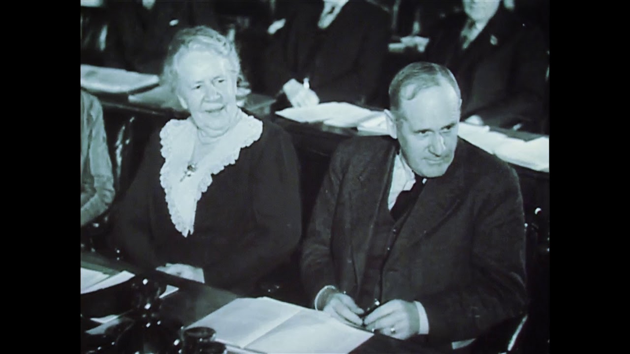 Sveriges port mot väster(1946)kildrar gamla och nya Göteborg.