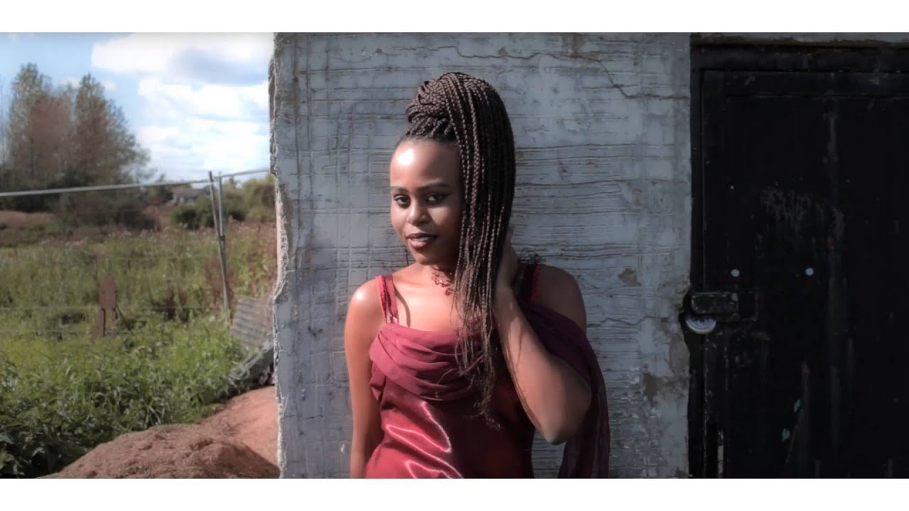 Portia Gwanzura & Hohodza Band - Tsanga Yedziva Official Video