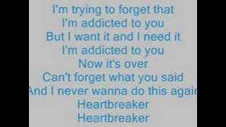 Download lagu Simple Plan - Addicted [WITH LYRICS]