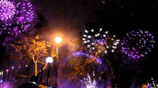 London Fireworks on New Year's Day 2011(HD)  Real live video
