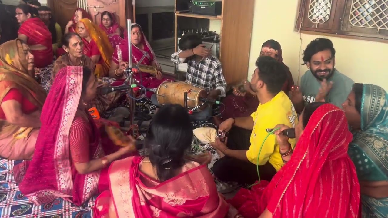 With lyrics ll तुमरी वगीया मे काऐ काऐ के फूल वतादो मालनिया 🌹bahut sunder bhajan