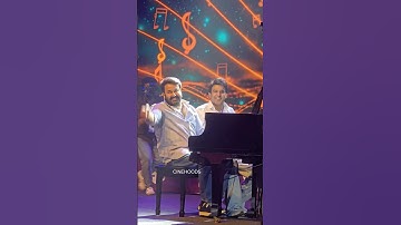സ്റ്റീഫൻ ദേവസ്സിക്കൊപ്പം കീബോർഡ് വായിച്ച് ലാലേട്ടൻ😍Mohanlal #mohanlal #lalettan