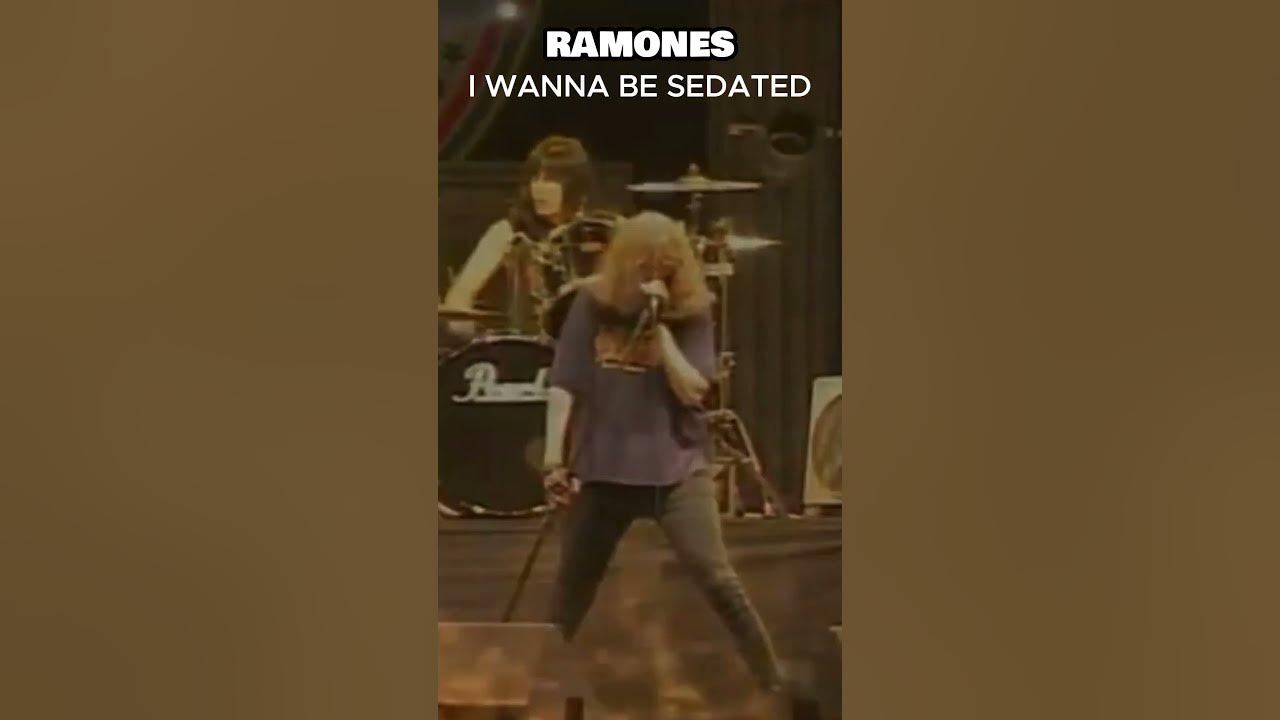 Ramones - I Wanna Be Sedated Live 1996 #ramones