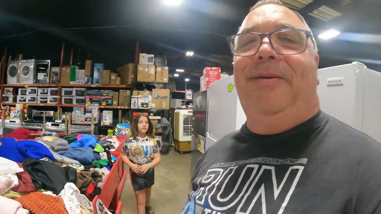 THE LAST CHANCE STORE: GREAT EVERYDAY DEALS. 