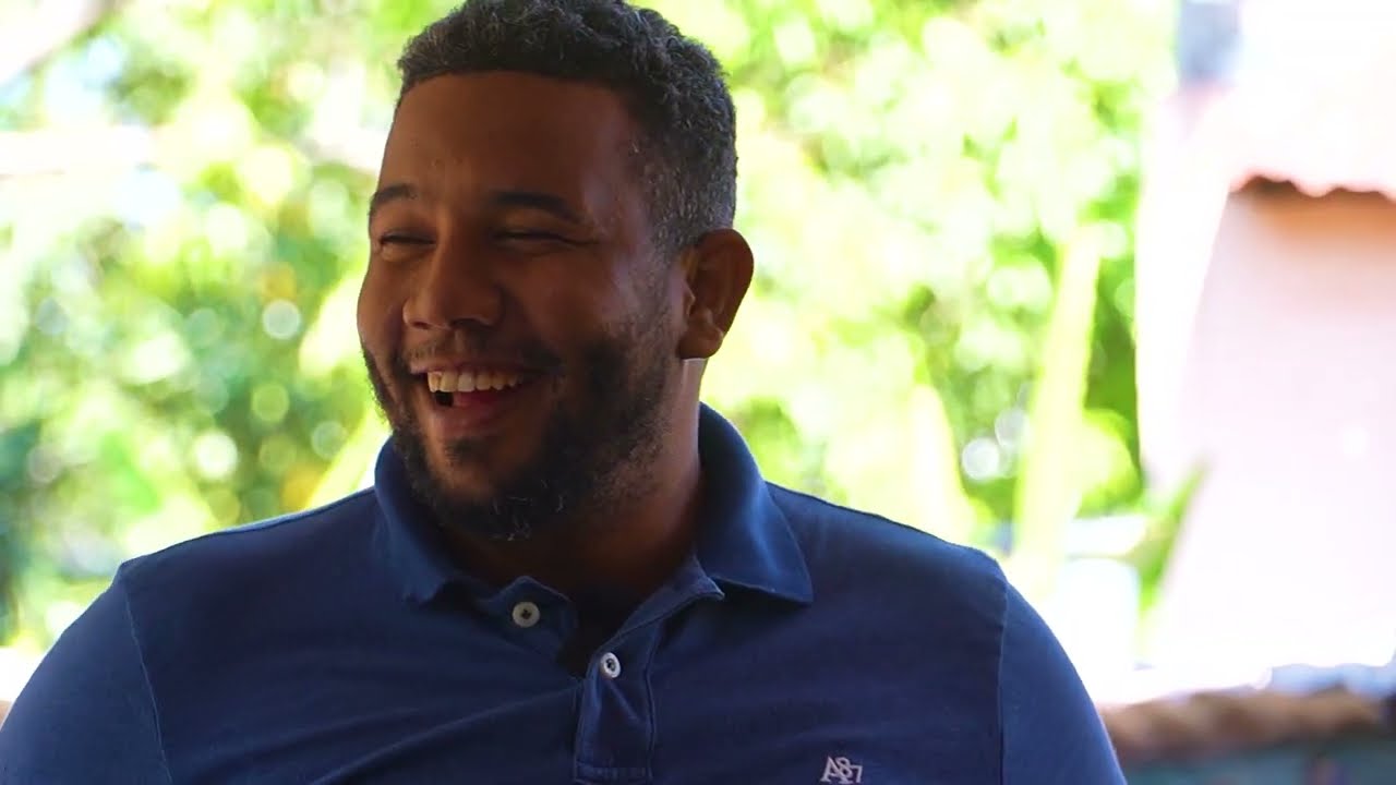 RECORRIDO POR LA GALLERIA PEGUERO ÉLITE JUNTO A SU PROPIETARIO EL ING. LUIS PEGUERO.