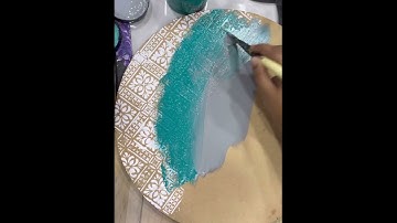 DIY clock art | Mixed Media clock using chalk paint and stencils